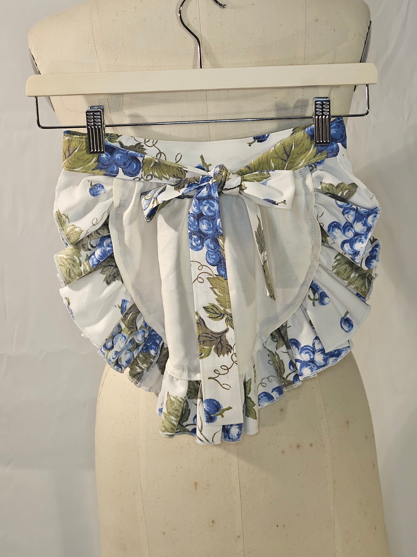 apron