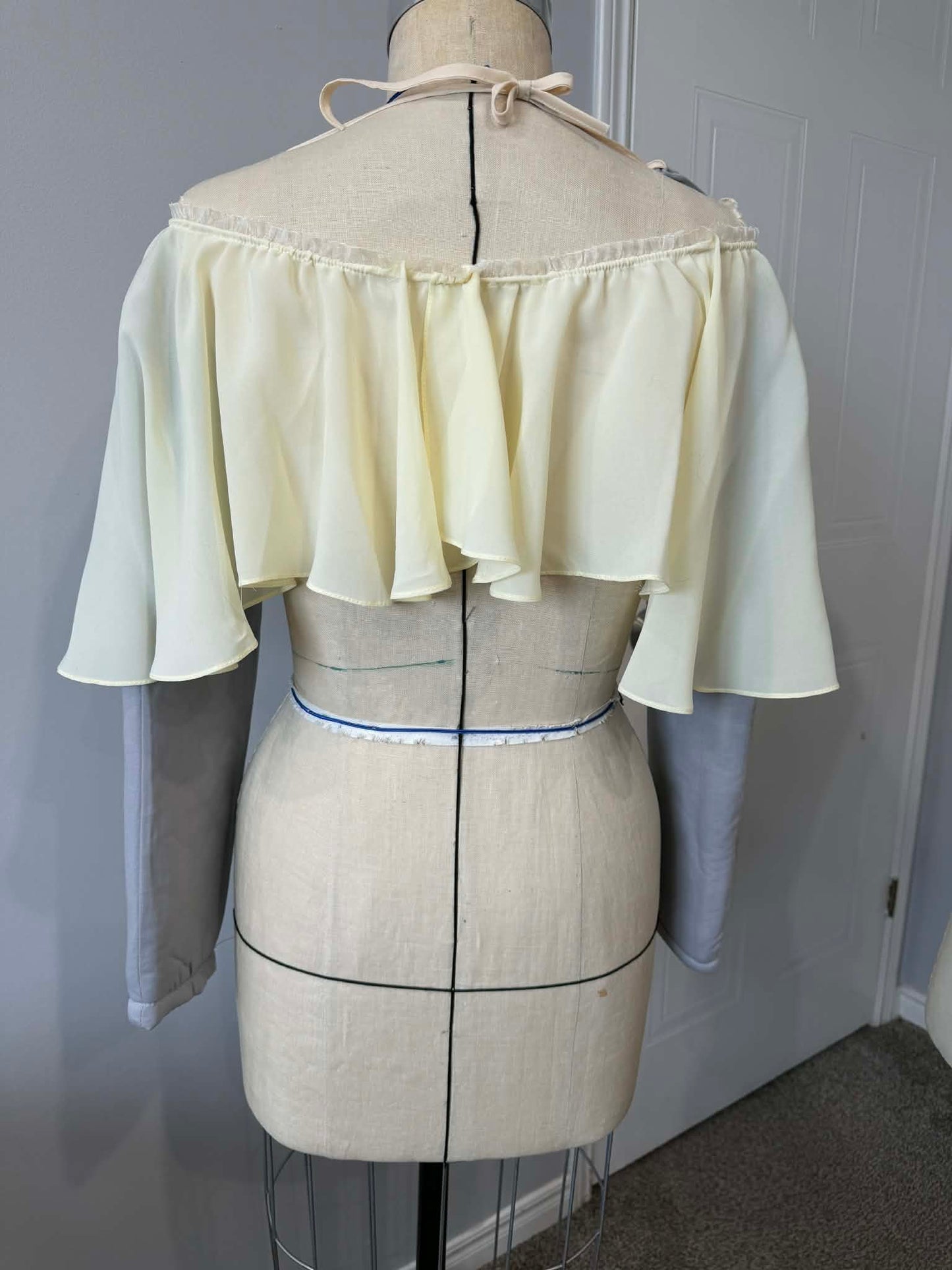 Silk Reverie - Capelet