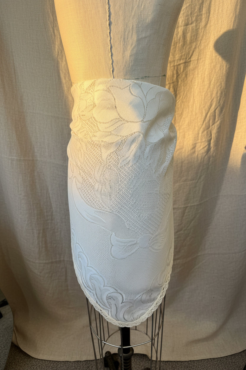 Ivory Lace Triangle Hip Scarf with tie | Upcycled Lace Table Linen