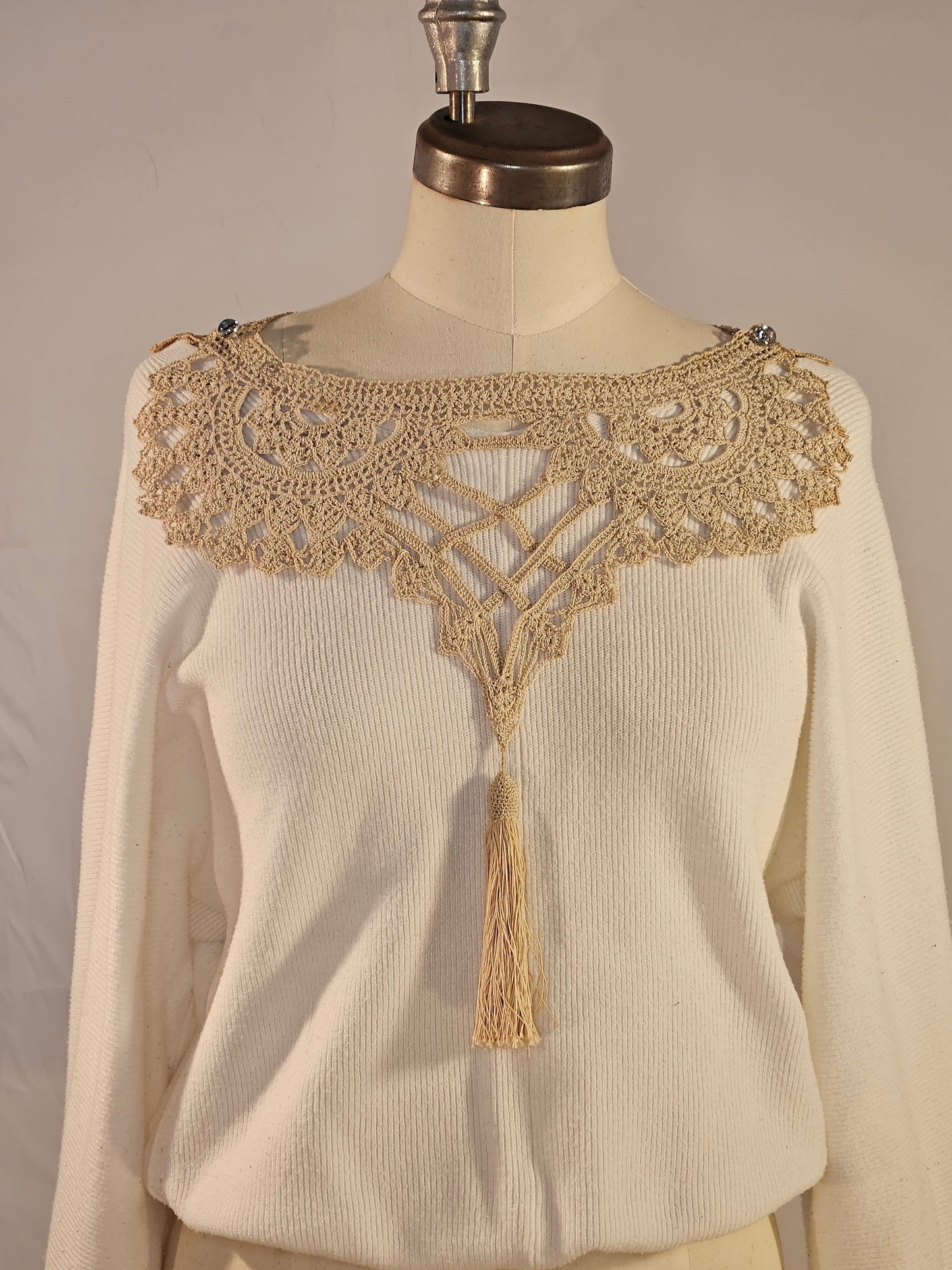 Vintage Romance Ecru Collar with Tassels