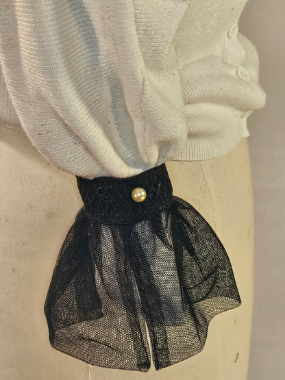 Black tulle cuff