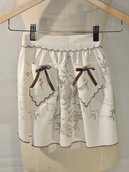 Vintage-Half Apron-white-beige-embroidered with Bows