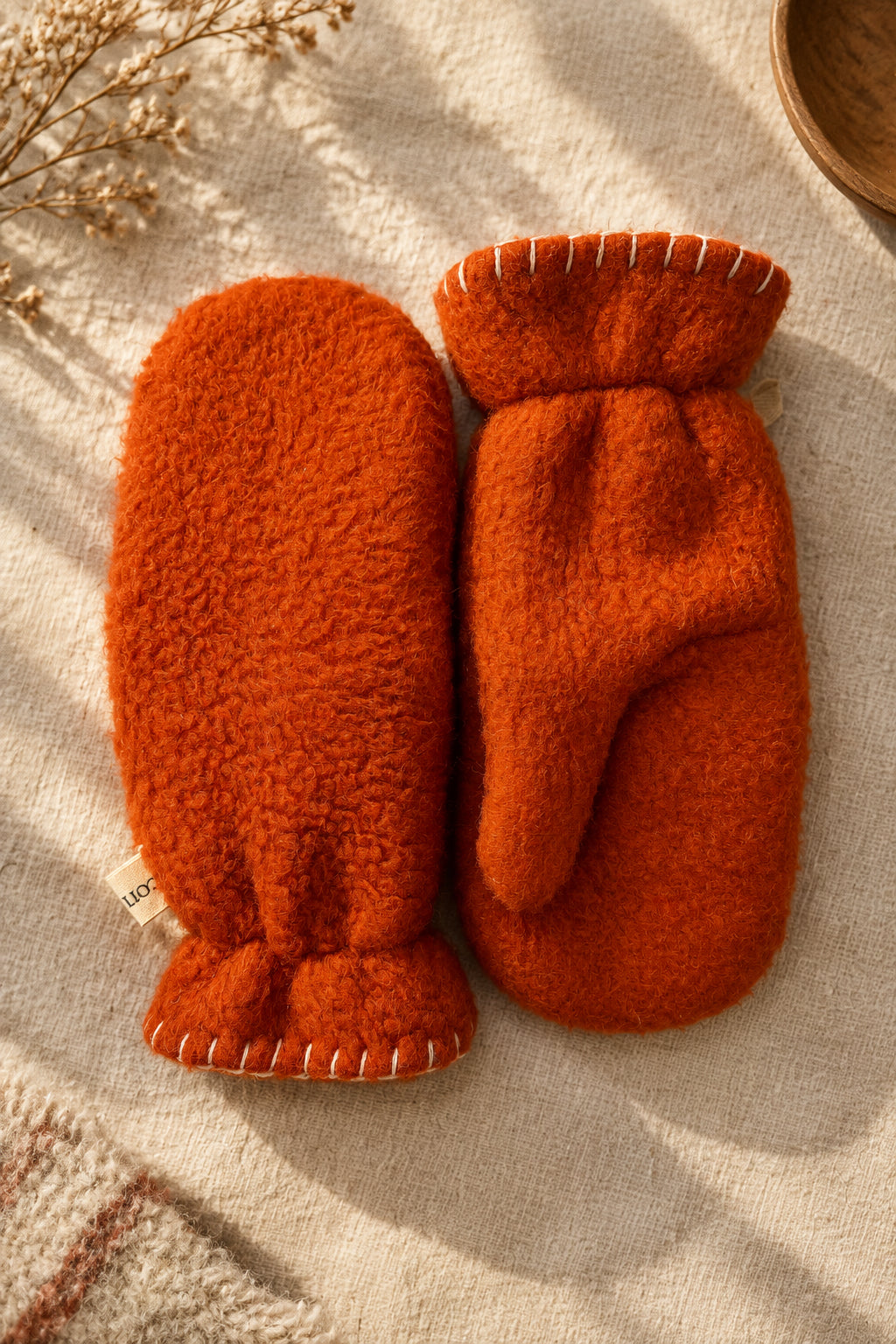 Rust Mittens | Upcylced Blanket