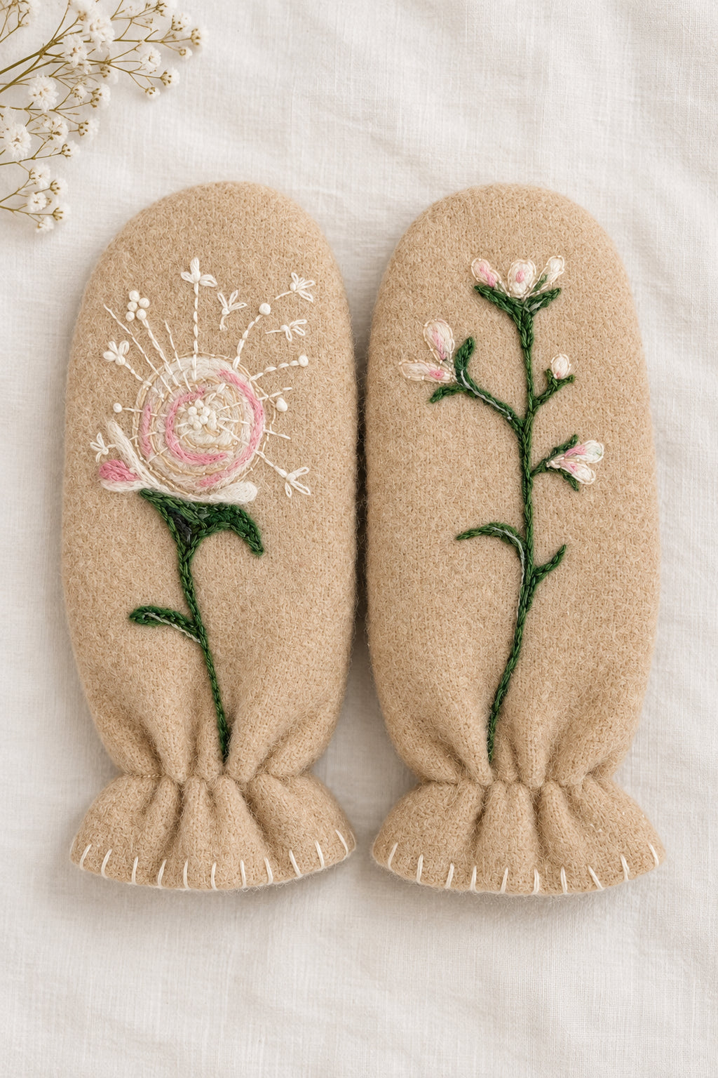 Wool Lined Mittens with Embroidery | Vintage Wool