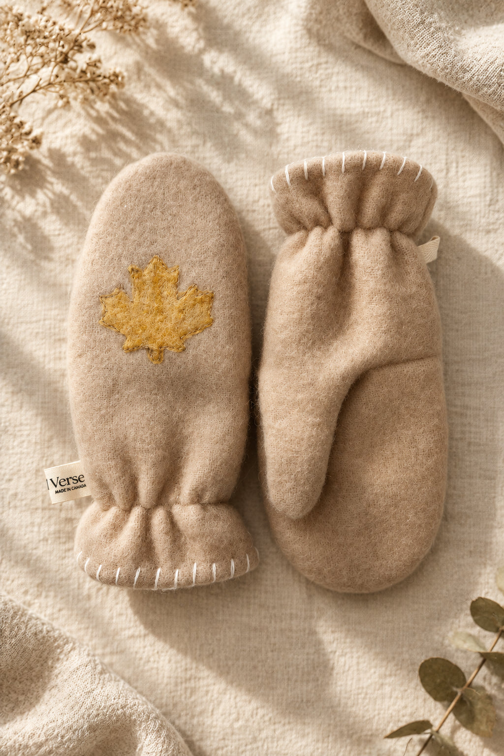 M29 Wool Lined Mittens with Embroidery | Vintage Wool