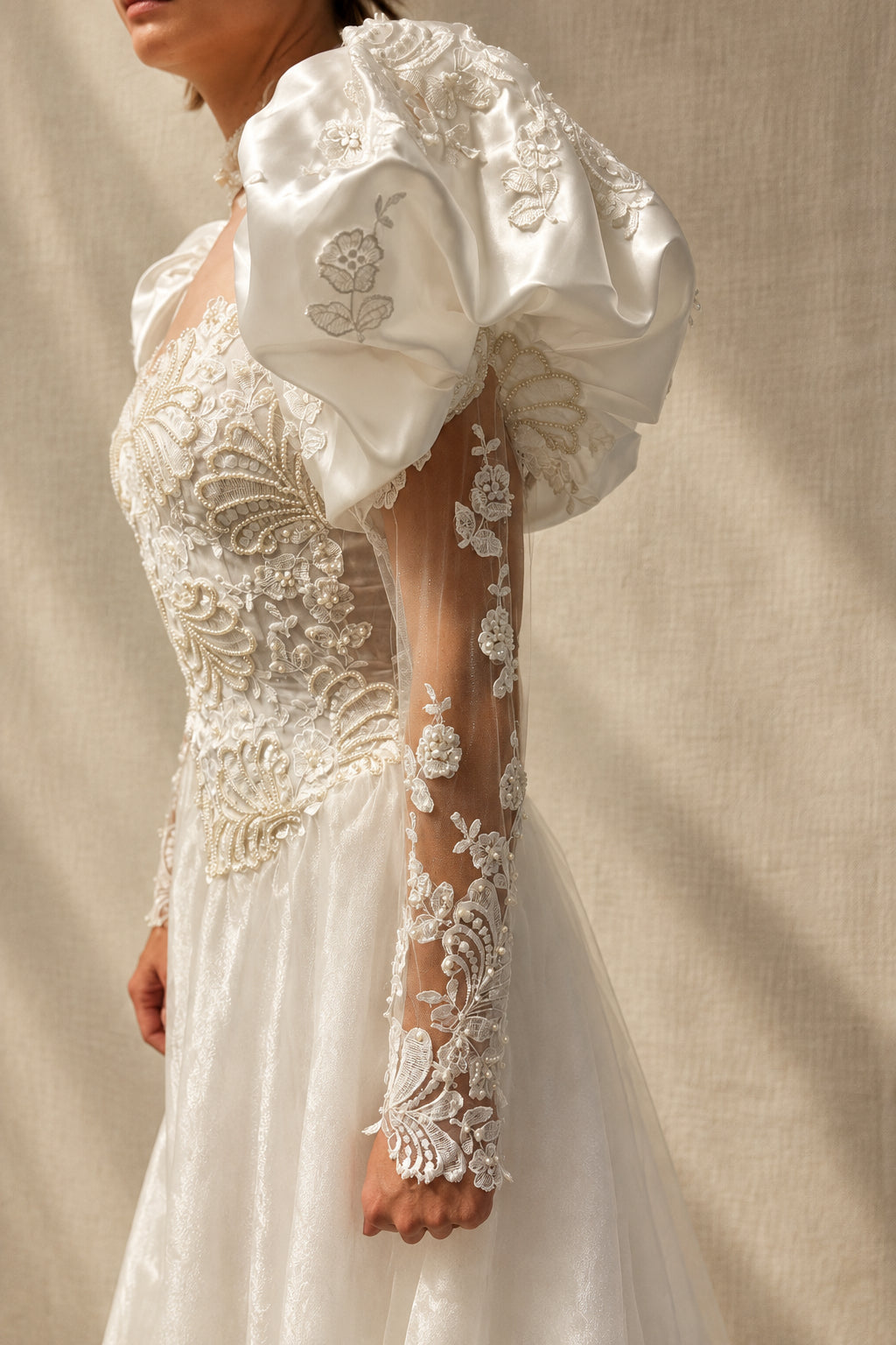 Vintage 1980s Beaded Wedding Gown with Matching Veil | Estimated Size 4