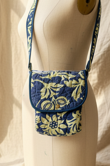 Quilted Crossbody Purse | Upcylced Quilt