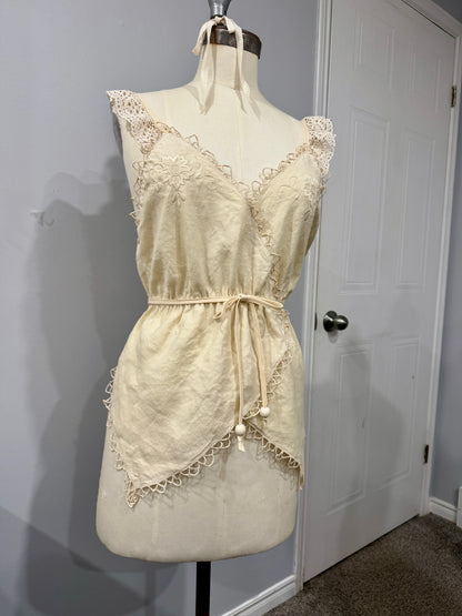 Quiet Heirloom - Convertible Heirloom Wrap Backless Top