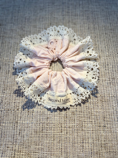 Quiet Heirlooms - Lace Trim Scrunchie